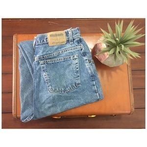 Vintage Eddie Bauer high waisted jeans. Size 12 L